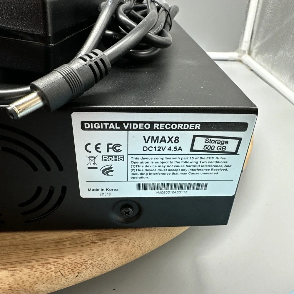 Digital Watchdog VMAX - VMAX8 8CH DVR 500GB Security Recorder Brand New